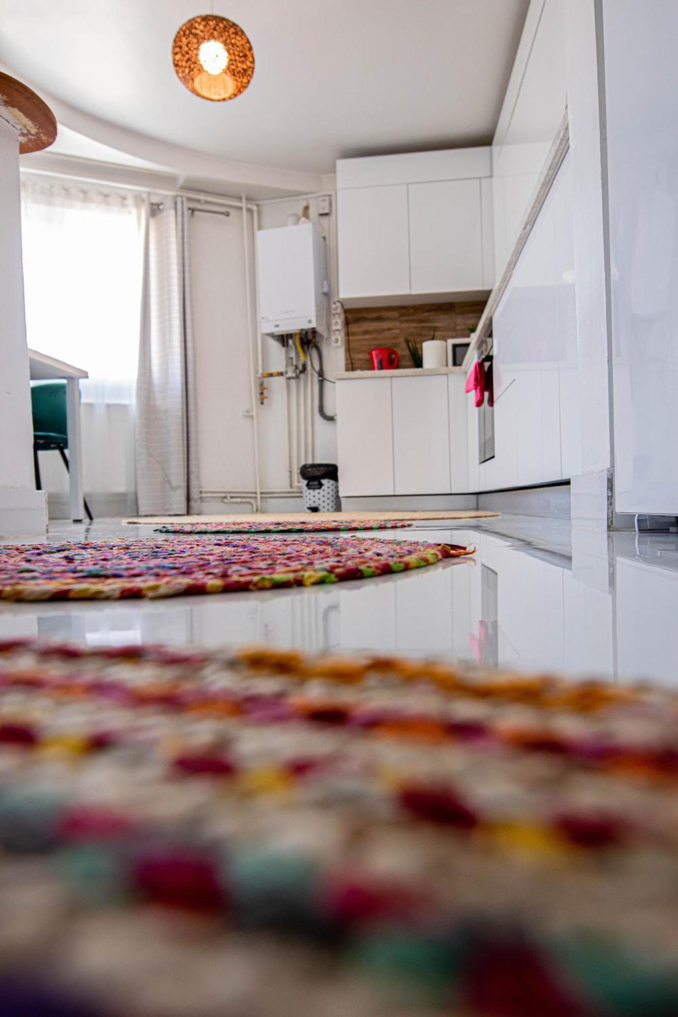 Apartament Near The Park Two Rooms บูคาเรสต์ ภายนอก รูปภาพ