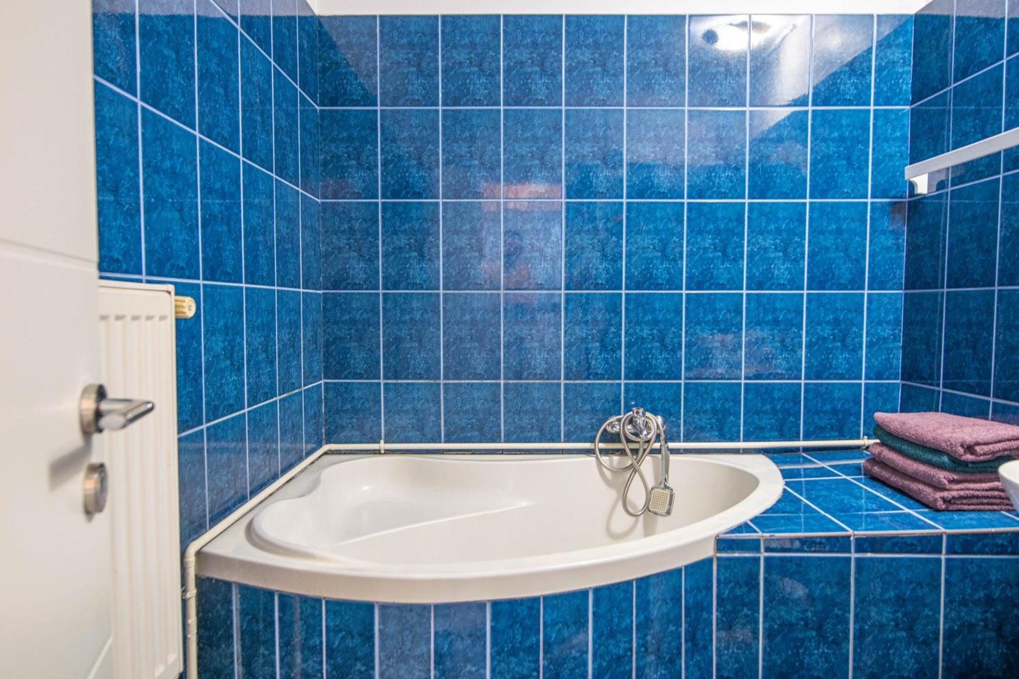 Apartament Near The Park Two Rooms บูคาเรสต์ ภายนอก รูปภาพ