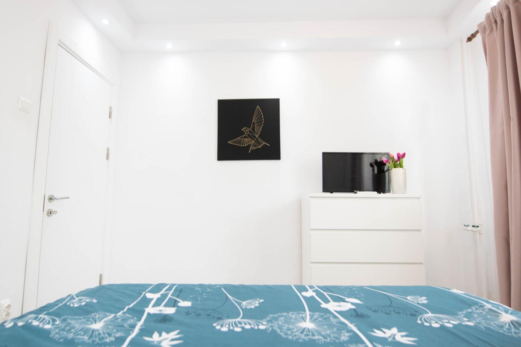 Apartament Near The Park Two Rooms บูคาเรสต์ ภายนอก รูปภาพ
